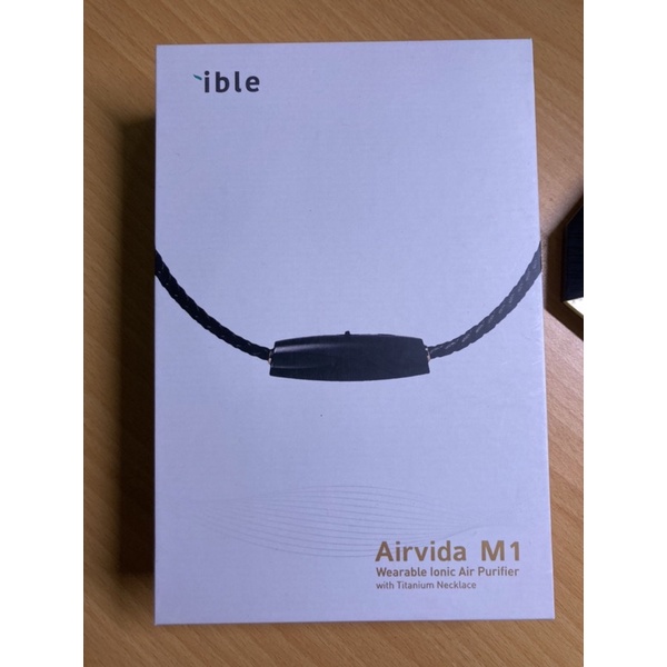 【二手 】ible Airvida M1 配戴型空氣清淨機 鈦項圈編織繩超輕穿戴負離子 黑色 冠狀病毒去除率達99.7%