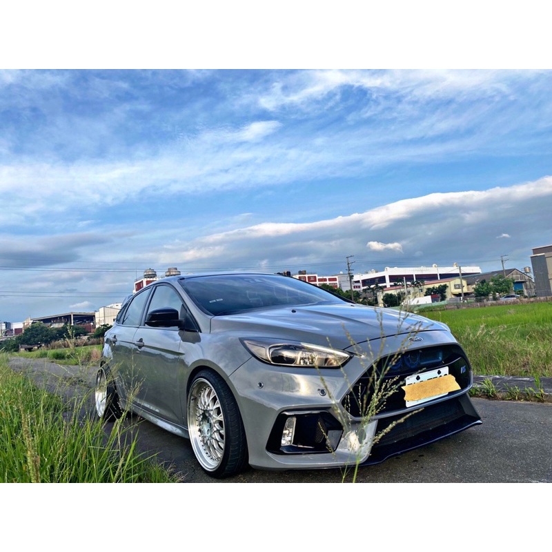 臉書：硬硬的車庫👋2016年ford focus mk3.5 渦輪 福特 佛克斯 改裝品 改裝 客製化 輪框 自售