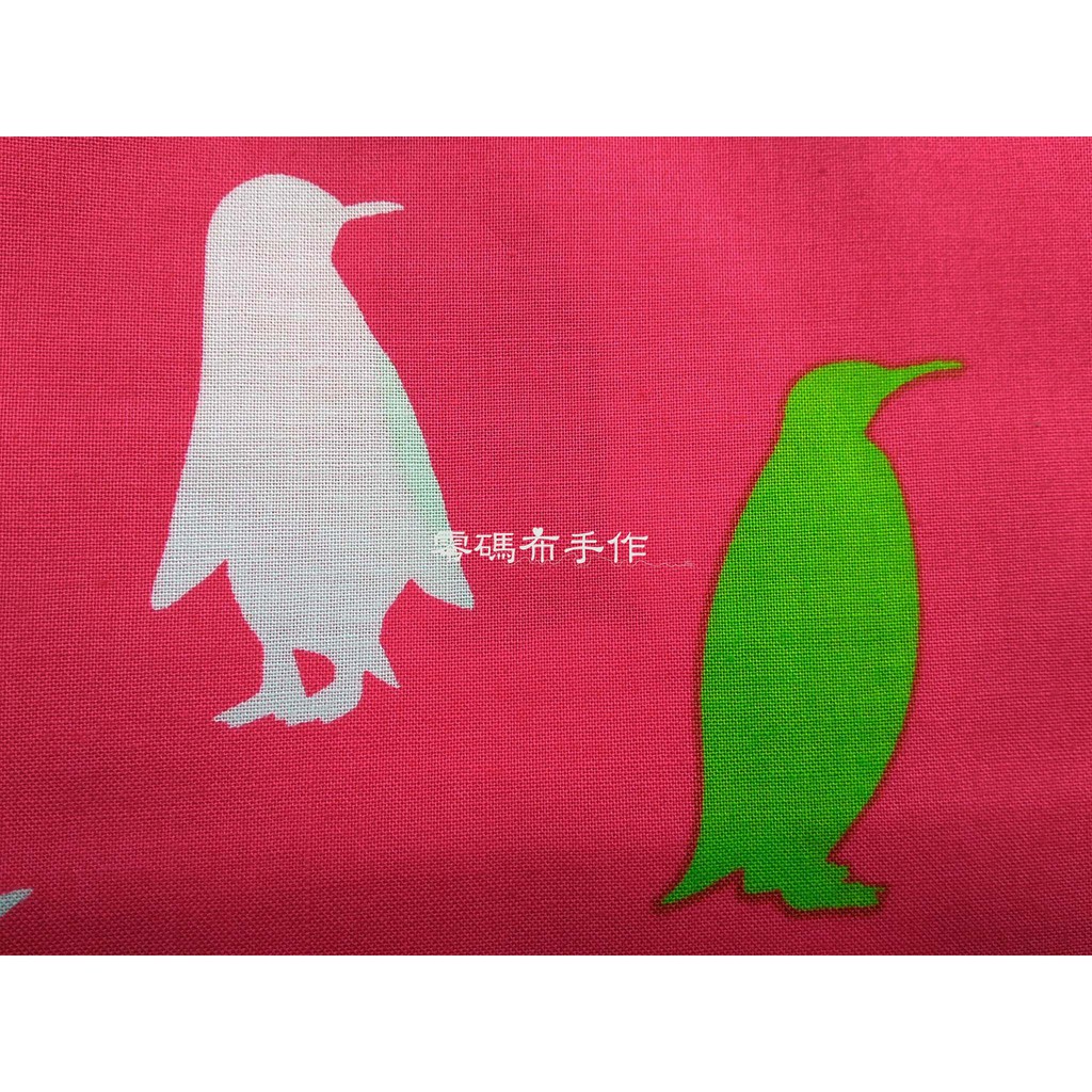 *零碼布手作* 企鵝 白色 極地 鳥 南極 動物 綠色 粉紅色 桃紅色 108x62 日本純棉布 FU885