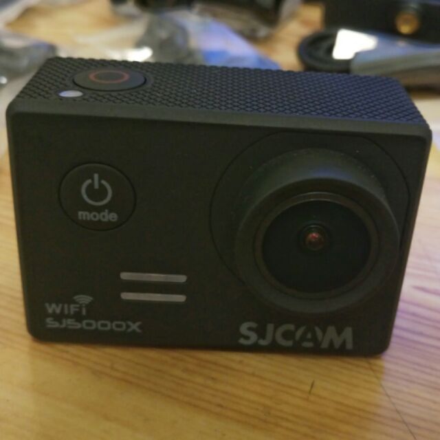 SJCAM SJ5000x Elite 9成新 含記憶卡、額外3顆電池及3用自拍桿、電池座充