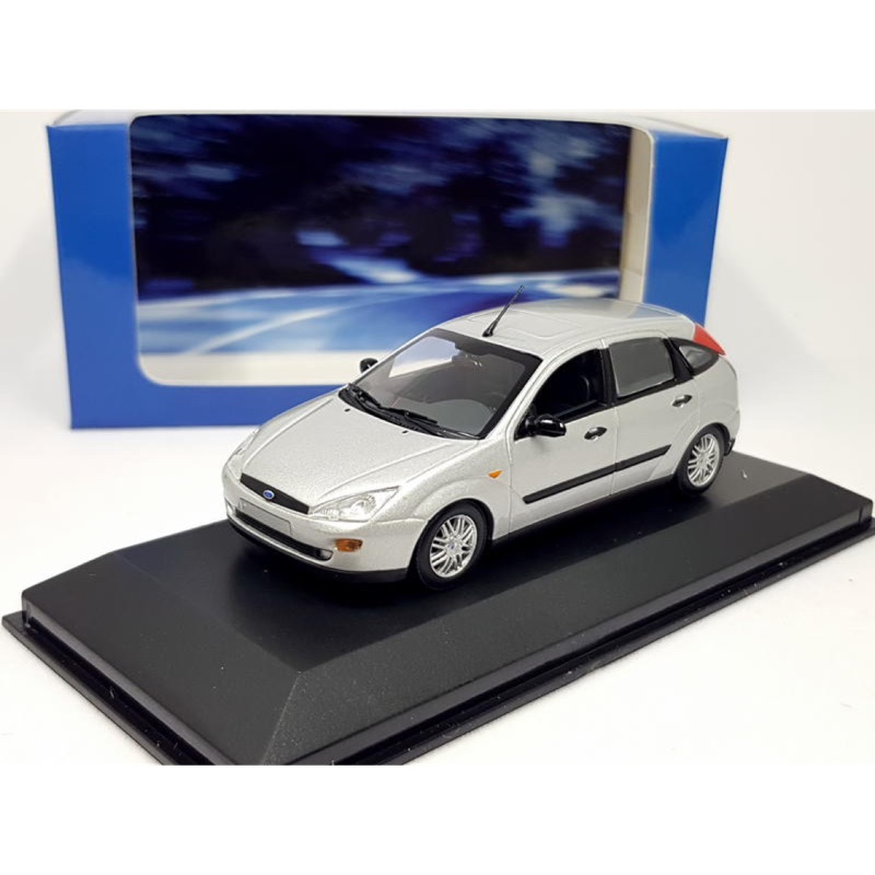 【模型車藝】1/43 福特原廠精品 Minichamps Ford Focus Mk.1 1998五門 銀『現貨』