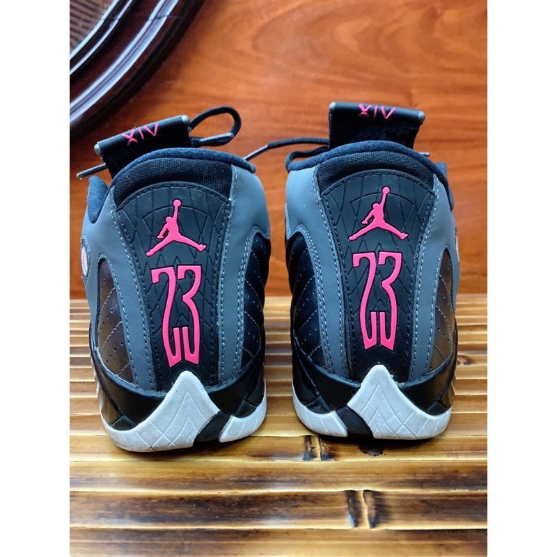Nike Air Jordan 14黑x粉*八成新*