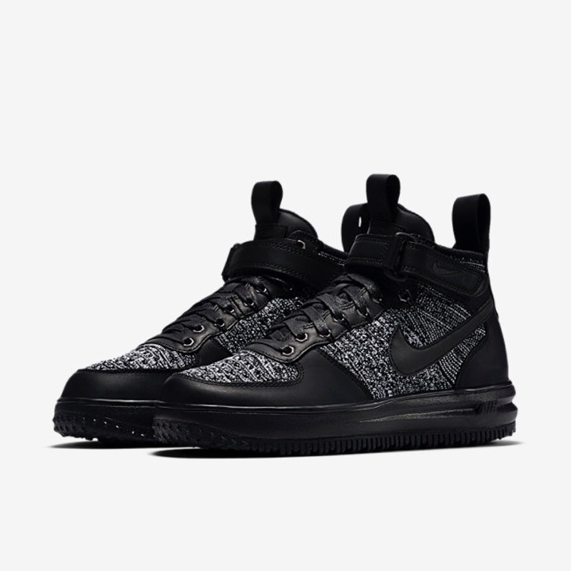 NIKE WOMEN'S LUNAR FORCE 1 FLYKNIT WORKBOOT