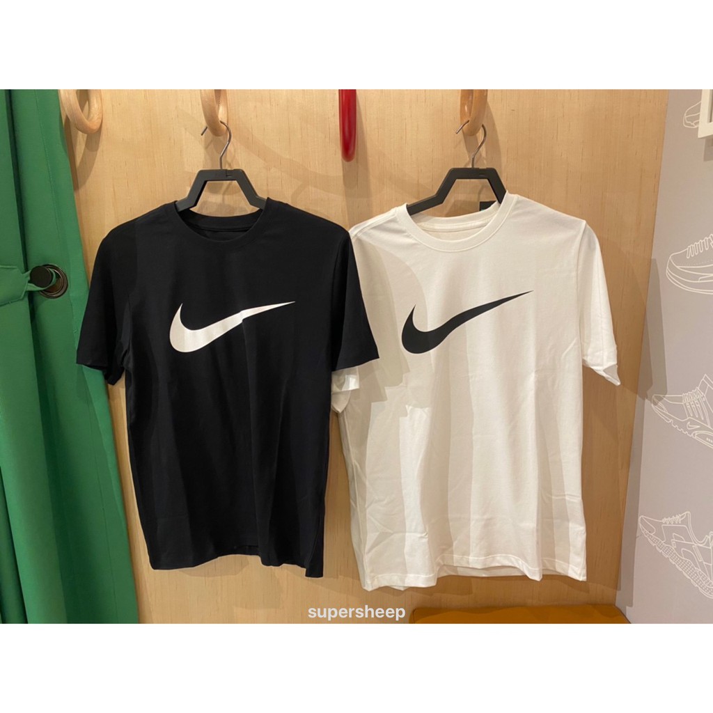 Nike sportswear 大勾 LOGO 男 短T dc5095-010 黑 100 白