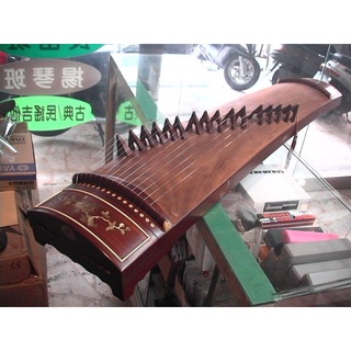 日本YAMAHA 中古鋼琴批發倉庫 高級紅木16弦貝雕古箏