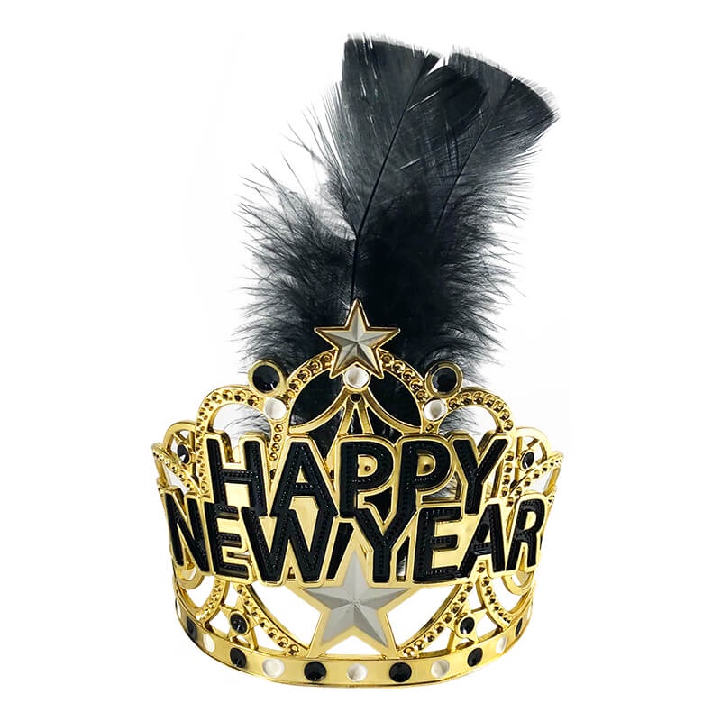 派對城 現貨【塑膠皇冠1入-新年快樂復古羽毛款】 歐美派對 派對裝飾 穿戴 派對帽新年 跨年 尾牙 派對佈置 拍攝道具