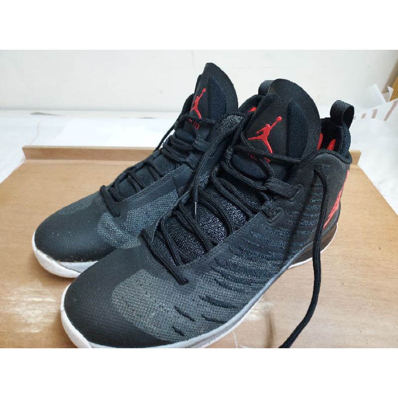 Jordan super.fly 5 籃球鞋 黑底紅logo US11