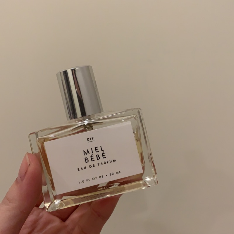 Urban Outfitters 限定販售淡香精miel Bebe 蝦皮購物
