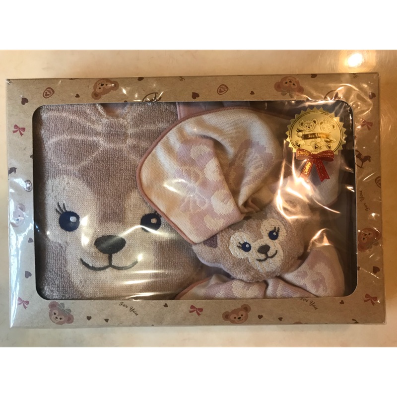 迪士尼 日本製 達菲 雪莉玫 滿月 彌月 禮盒 圍兜兜 小方巾
