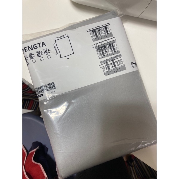 ikea 遮光窗簾Bengta （完全不透光）灰色