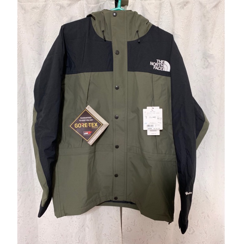 現貨 正品 THE NORTH FACE MOUNTAIN LIGHT JACKET 綠 黑 NP11834 日版