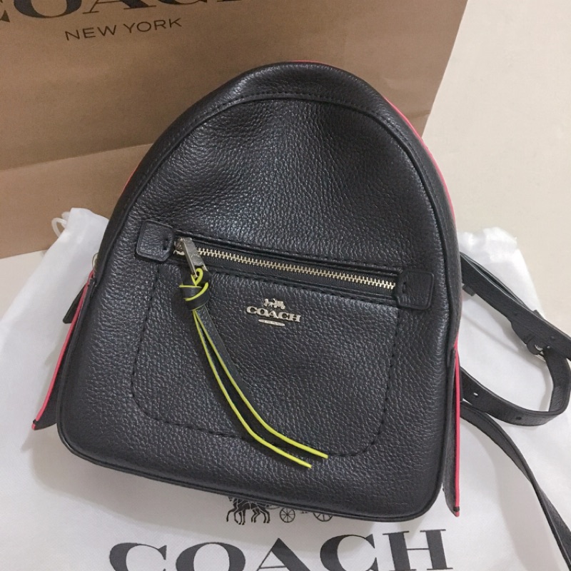 Coach 側背斜背後背包 蝦皮購物