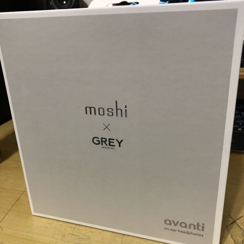 MOSHI - Avanti 耳罩式耳機 - GREY (Jason Wu)