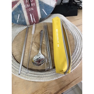 （剩1組）【304不鏽鋼環保餐具吸管組（筷+匙+吸管+清潔刷+拉鍊防水收納袋）】