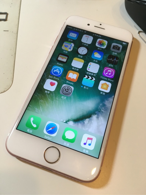 iPhone 6s 玫瑰金 16G  近全新!