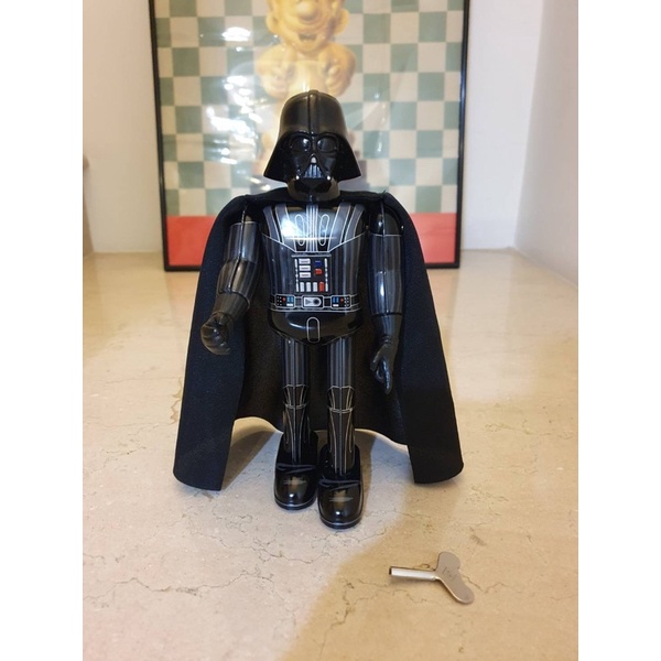 1997年 日本 TIN AGE 鐵皮玩具 星際大戰 黑武士 手腳行走時會動 品項漂亮 發條有力 日本帶回
