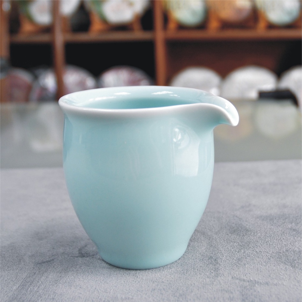 酒津焼 五代目窯元 岡本章作 抹茶茶碗