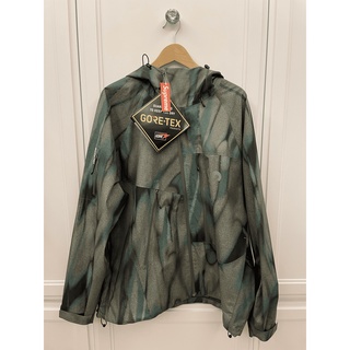 Supreme x Gore-TEX Paclite Shell Jacket [Olive Swirl 橄欖綠]