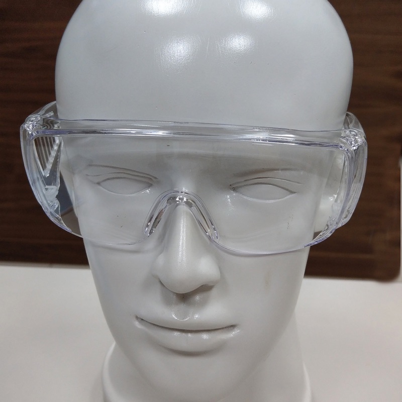 ✨台灣製造工廠直營 強化UV 防飛沫 防霧 防風沙 戴眼鏡也沒關係的透明護目鏡（也可聊聊批發喔）