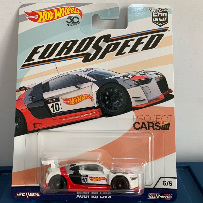 hot wheels r8