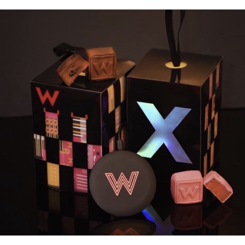 全新限量 W Hotel W飯店月餅禮盒 附品牌無線充電盤 十週年紀念收藏版