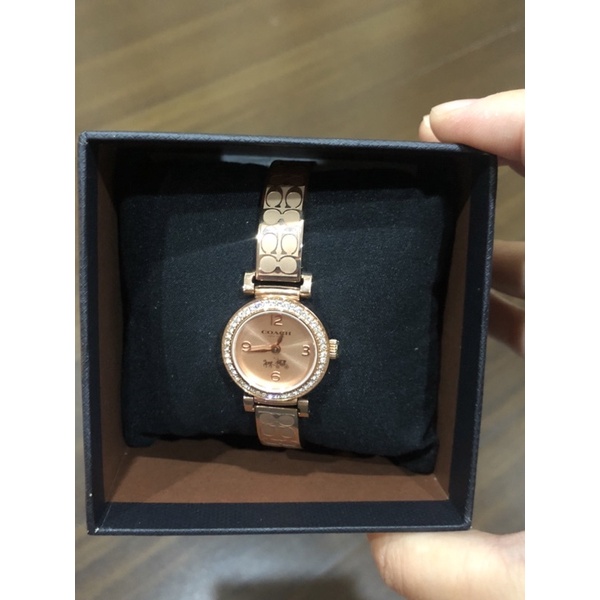COACH 玫瑰金鑲鑽錶面，Logo手環式腕錶。（需換電池，可議價）