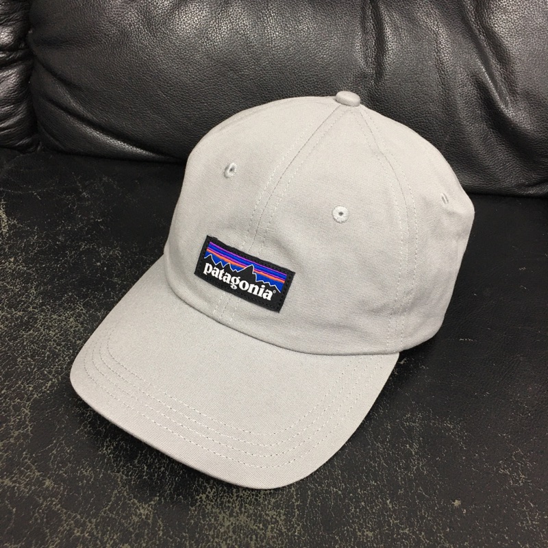 Patagonia P-6 Label Trad Cap Gray 鐵灰色 老帽 帽子 後可調