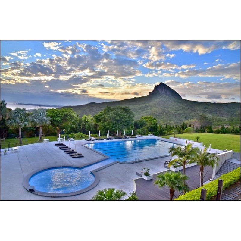 已訂9 27墾丁華泰瑞苑飯店雙人海景一泊二食 平日早晚餐 蝦皮購物