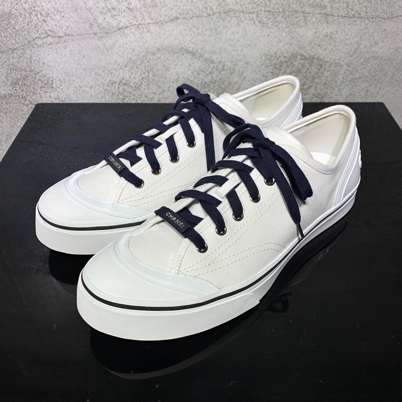 Chanel 全新白色帆布鞋 EU44號 (無鞋盒)