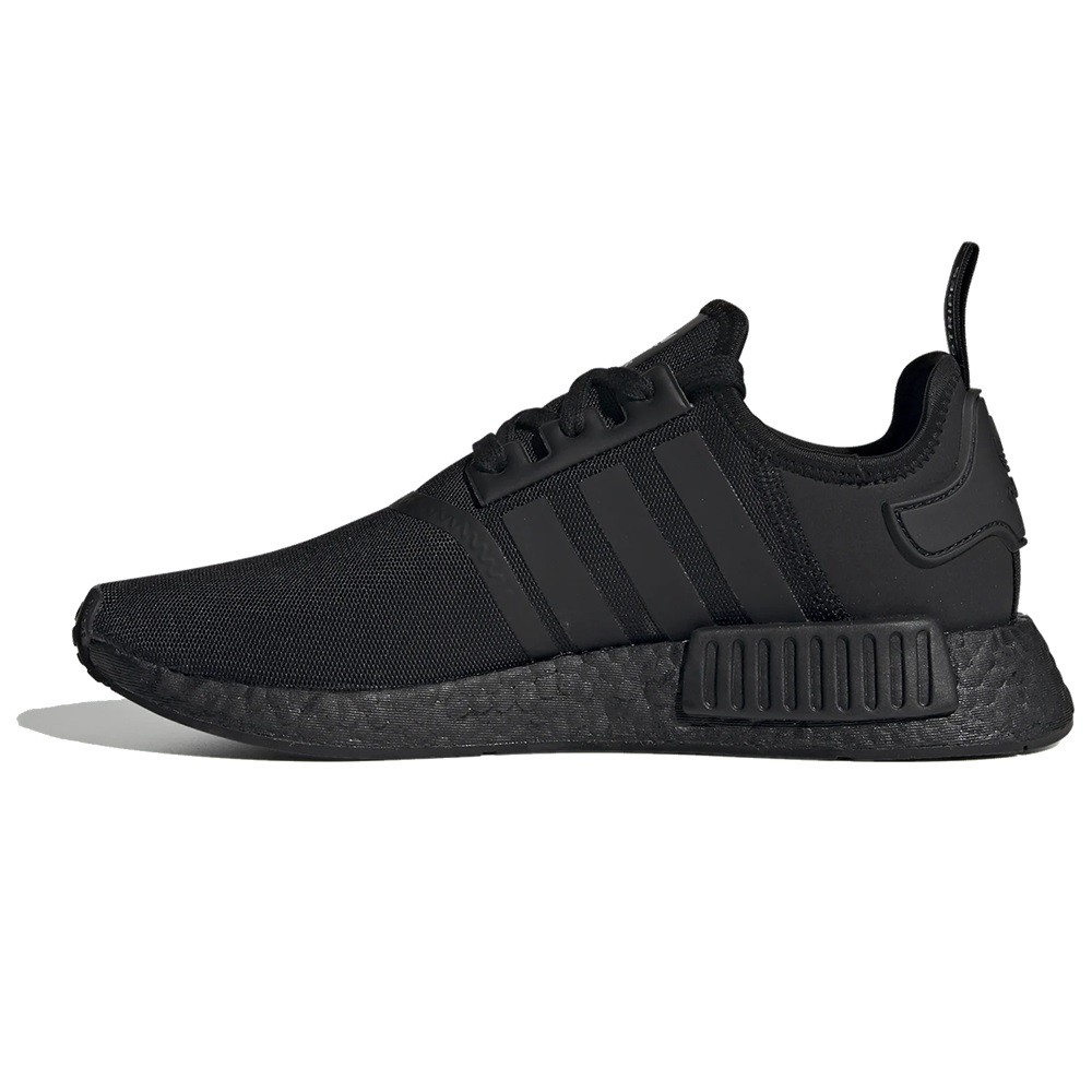 adidas nmds triple black