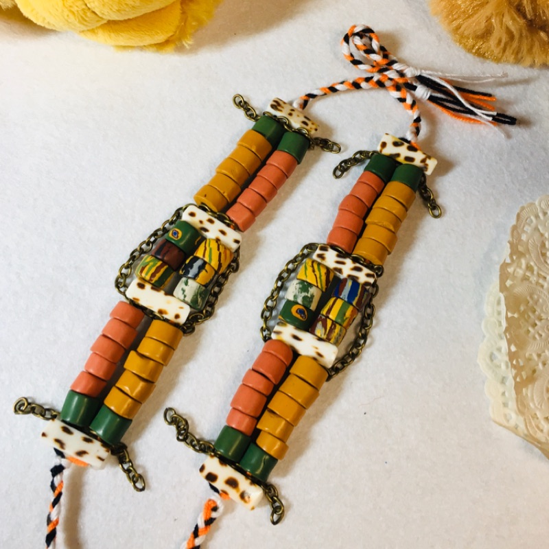 伊娃娜/ 兩排式原住民琉璃珠手鍊