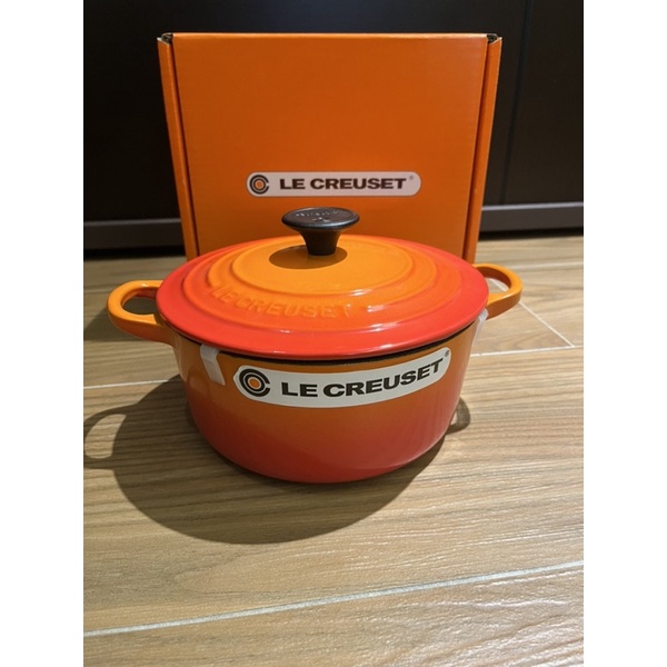 全新 專櫃品牌 LE CREUSET 18公分鑄鐵鍋