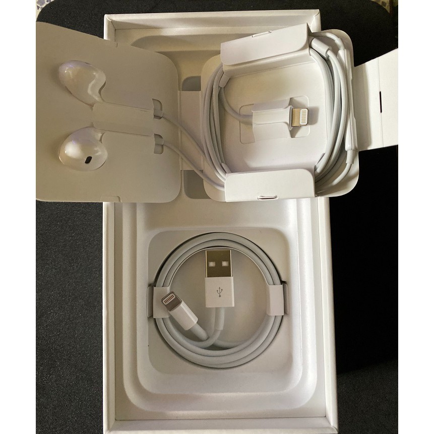 apple全新盒裝拆賣正原廠lightning耳機+正原廠lightning充電線