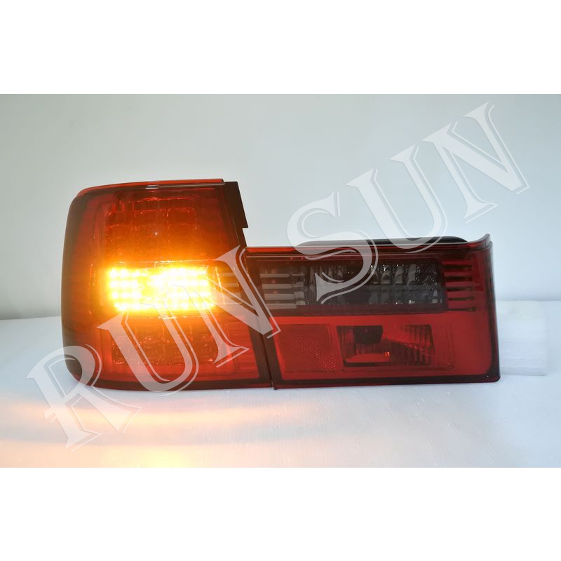 ●○RUN SUN 車燈,車材○● 全新 寶馬 E34 5系列 LED 晶鑽紅黑紅 尾燈 一組內外左右