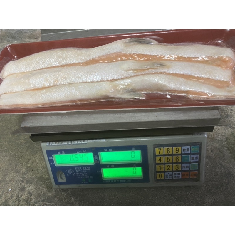 鮭魚肚條（每盒淨重500克，2-3條裝）