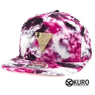 KURO-SHOP潮流新風格-粉紅色系雲彩 金色三角牌 棒球帽 板帽