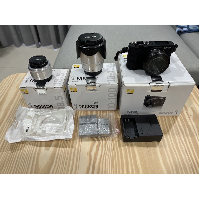 公司貨 Nikon 1 J5 質感黑 附三鏡頭(10-30mm+18.5mm 大光圈+10-100mm)+三顆電池