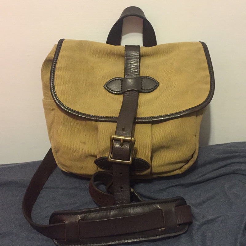 Filson 230 卡其色 七成新