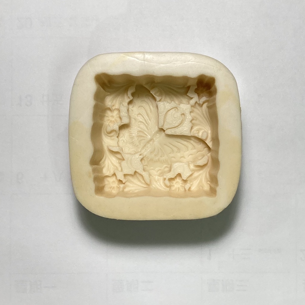【二手】Super✨ 蝴蝶翩翩造型矽膠模🦋🦋 香皂皂模🧼