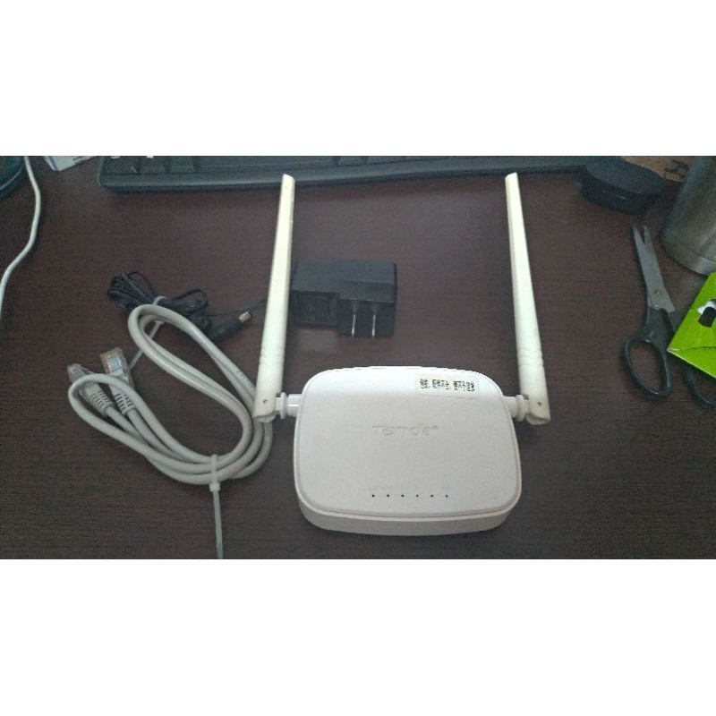二手 wifi分享器 Tenda N301 300M無線路由器 N301v3