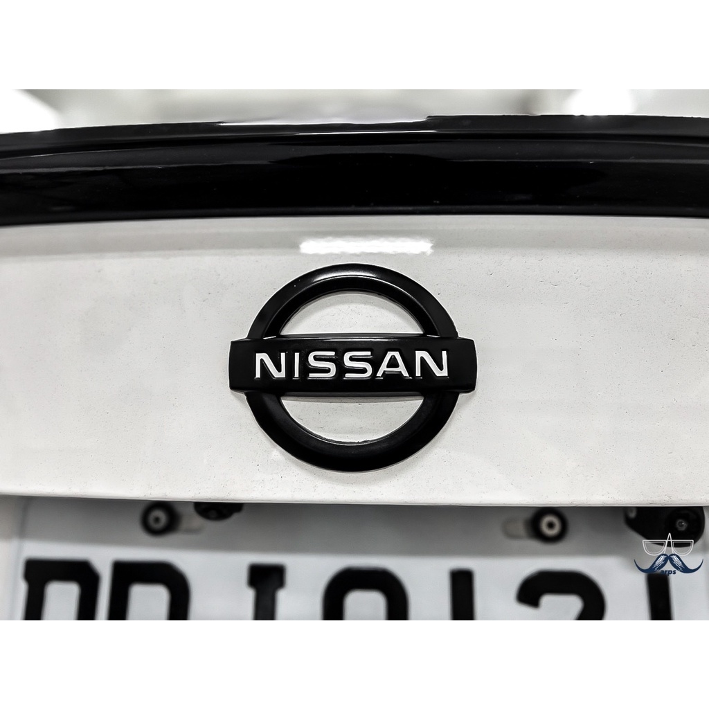 [老爸包膜店] Nissan Sentra 後車標字體改色 貼紙 改色 防石頭 反光