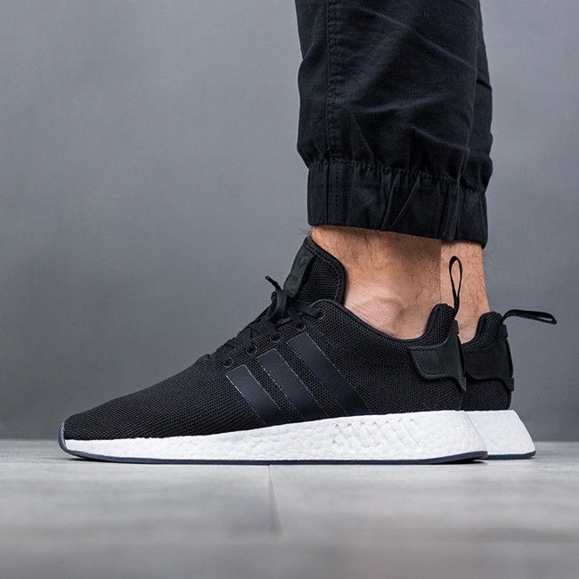 adidas nmd r2 cq2402