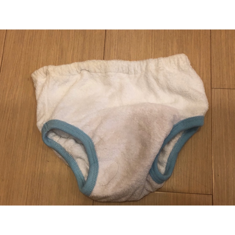 尿尿訓練學習褲2 3歲大象 圖案二手 蝦皮購物
