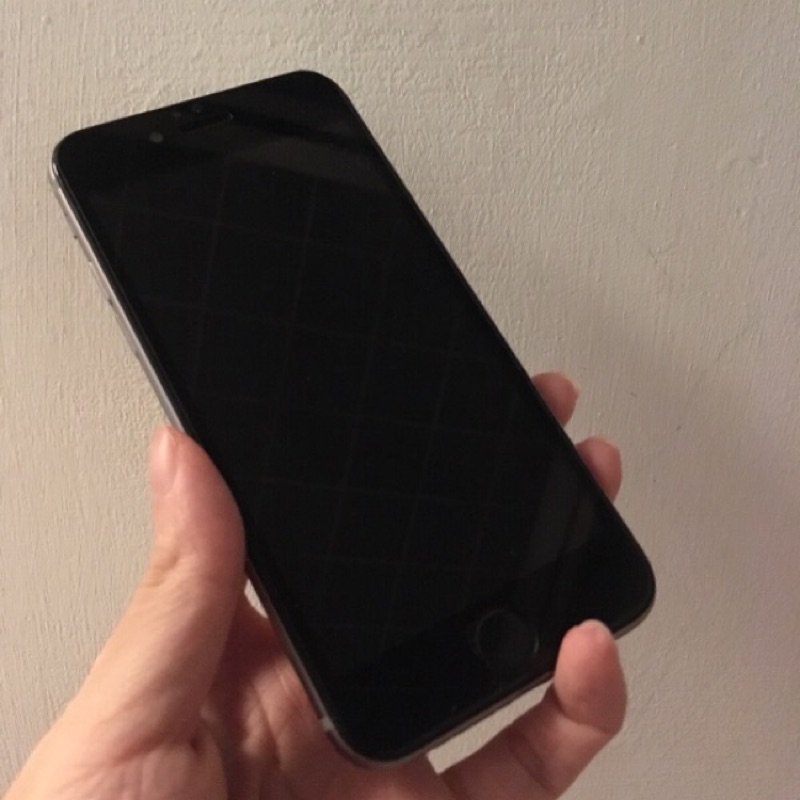 自售 iPhone6s 64g 贈殼 符合澳洲免費換電池方案 功能正常