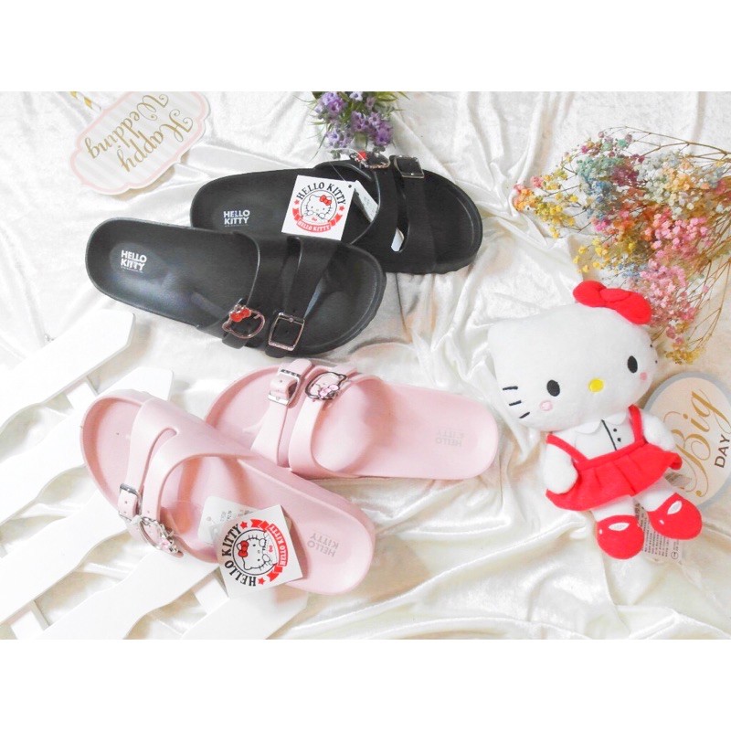 ［附發票 ]正版授權❣️ Hello Kitty 拖鞋 符合人體工學✅ 超舒適 防水 極輕量 女生的最愛💞