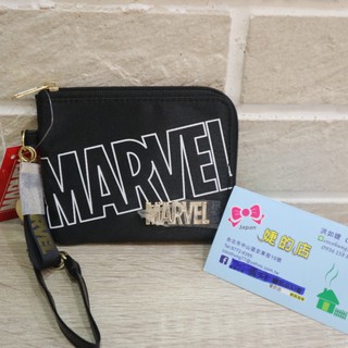 婕的店日本精品~日本帶回~黑底金色marvel漫威立體子母伸縮繩票卡夾零錢包掛飾