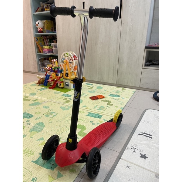 迪卡儂 兒童平衡學習三輪滑板車B1  (身高80-115cm) OXELO （建議面交）