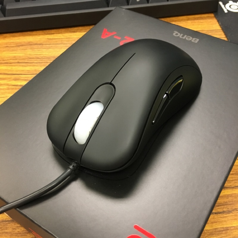 ZOWIE EC2-A 電競滑鼠