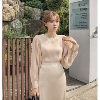 🇰🇷Korea韓國連線·正韓 質感絲緞光澤上衣 泡泡袖 澎袖 公主袖 光澤上衣 氣質上衣 透膚 氣質上衣 韓國代購 女裝