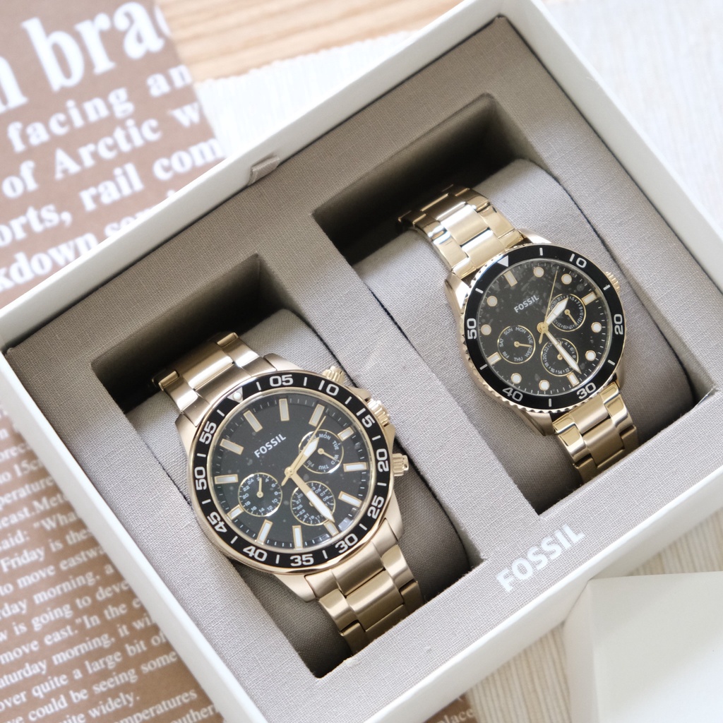 【Ayllon】FOSSIL (男女對錶) 禮盒 計時 金色不鏽鋼 情侶對錶 男錶 女錶 BQ2643SET